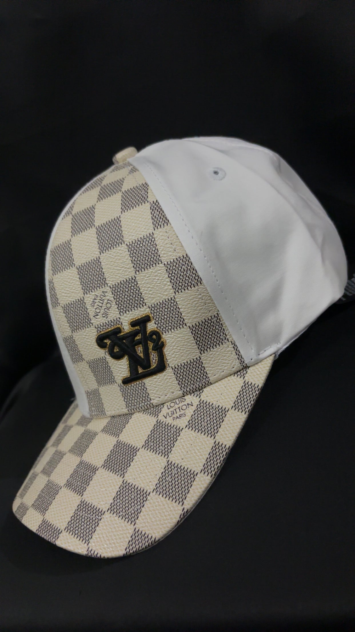 Casquette LV ‘Blanc à carreaux’